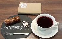 241122cafe.jpg